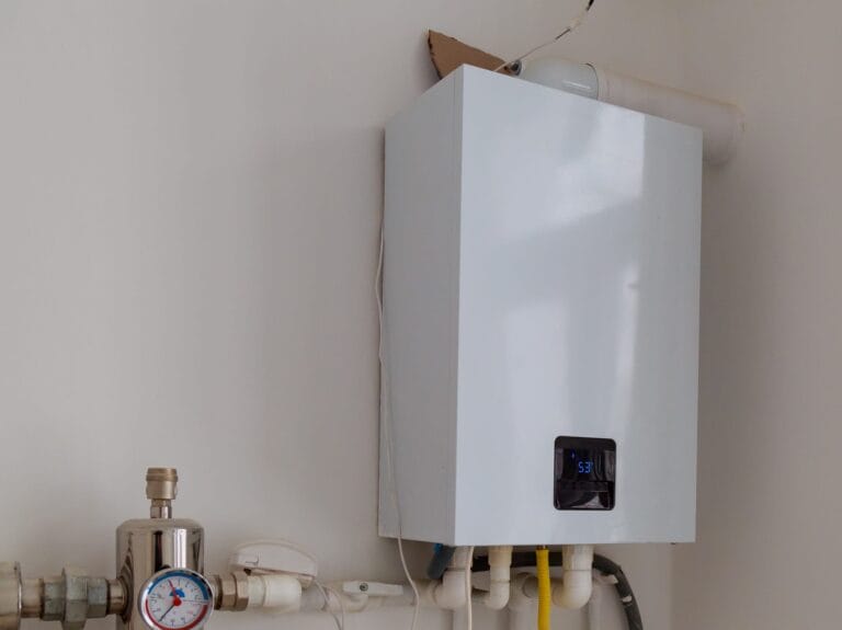 Wandhängende Etagenheizung in einer Wohnung